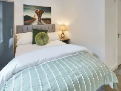 Host Stay Eton House Hotels in Eton