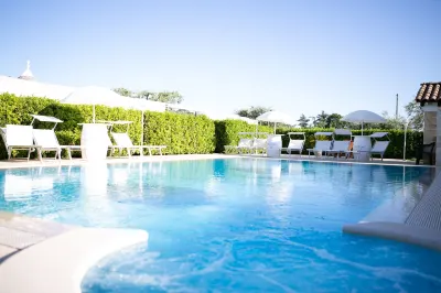 Trulli Nuova Aia Resort Hotel in zona Azienda Corte dei Fragni