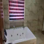 Hotel Saheb's Castle - Best Mountain View & Jacuzzi Suites, McLeodganj - Afhentnings-/afleveringstjenester