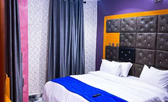Ciara Jo Hotel and Suites