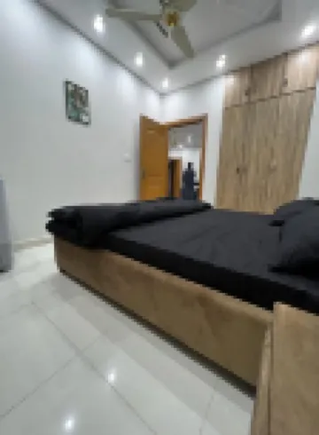 Livin Hub Guest House