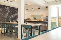Apart Hotel Jardín - Завтрак