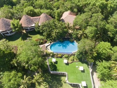 Amun Ini Beach Resort & Spa