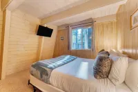 Lundy Bearden Serene Tahoe Retreat With Deck, Fireplace, and Forest Views