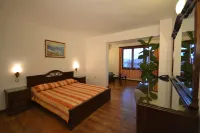 Hotel More - parking