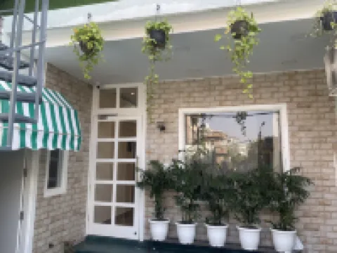 尼爾馬爾酒店 - 經濟實惠的房間靠近富通醫院和婚禮宮殿