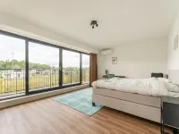 Luxe Villa in Zeewolde with Infrared Sauna Hotel dekat Eemhof Trout Fishing