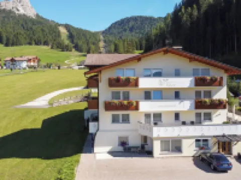 Garni Hotel Bel Vert Hotels in Selva