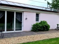 Beautiful Self Contained Cottages in Westbury Hotels in Trowbridge