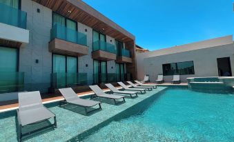 Marino Beach Hotel