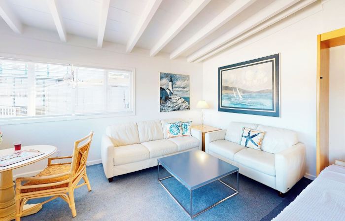 Tomales Bay Lodge and Marina Inc