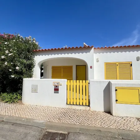 Vilamoura Club Villa 1 With Pool by Homing