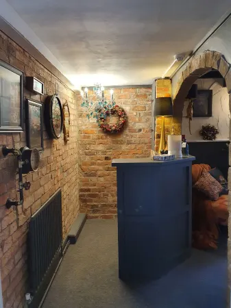 Apple Blossom Guesthouse Отели рядом с достопримечательностью «New Life Community Church»