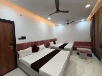 HOTEl SHREE ASHTAVINAYAK GRAND - 3-Star