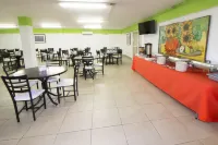 CHN Hotel Monterrey Santa Fe - Desayuno