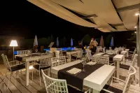 Skopelos Holidays Hotel by Ghh - breakfast