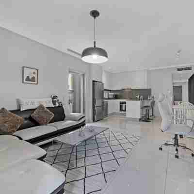 Kozyguru | Ryde | Cosy 2Bed Apt With Private Yard Rooms