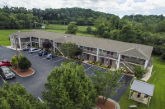 Affordable Corporate Suites of Salem Hotels in 