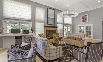 Best Western Plus Dixon Davis