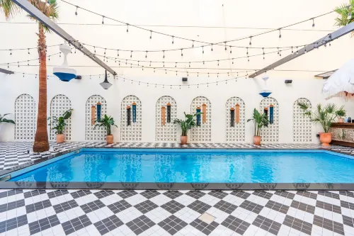 Al Salam Hotel Hotels in Bneid Al Qar