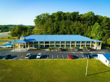 Grand Vista Hotel Отели в г. Онейда