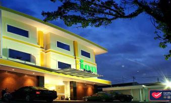 Ion Hotel Padang