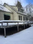 Large on mountain home with sauna, easy slope access