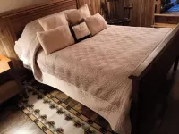 Cozy 3-bedroom house with AC/WIFI, nestled in the heart of the Adirondacks.