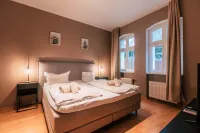 Luga Homes - Chausseehaus - Homestays