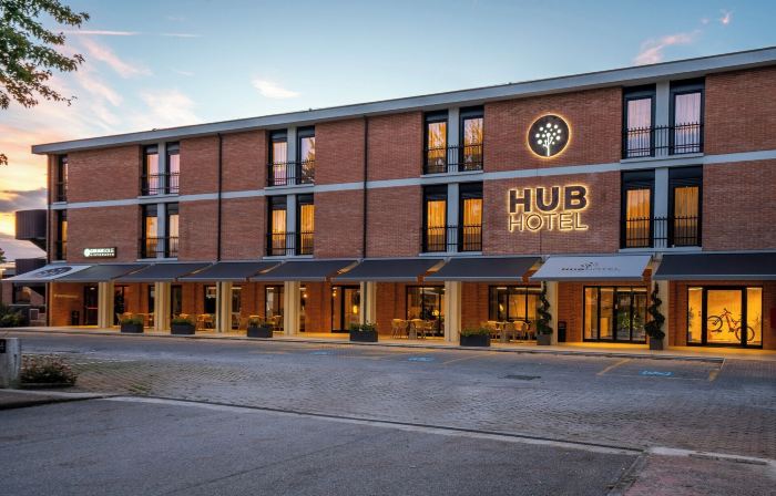 Hub Hotel