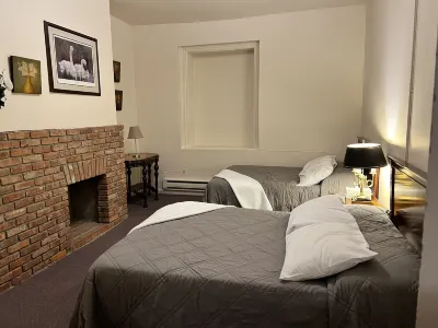 Stoner's Mansion House Hotels in Mercersburg