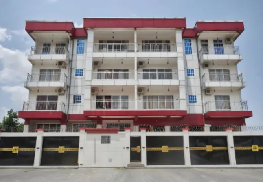 Luxe Guest House Hotels in 