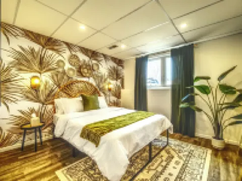 Willmar Jungle Safari Retreat! Hotels in Willmar