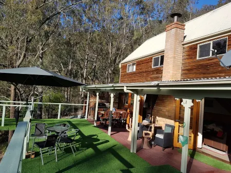Bundera Lodge - Hunter Valley holiday accommodation Отели в г. Васи