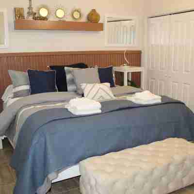[Duplex] Casa Maria Bonita - Luxury 3-bedroom rental with AC, WiFi in McDonough Rooms