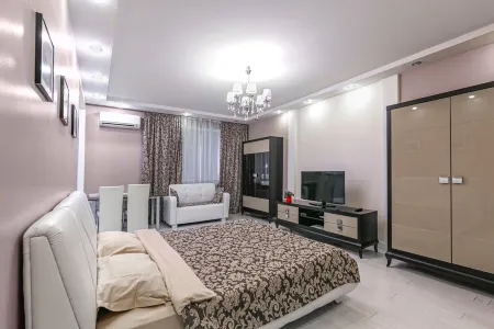 Apartment Mala Zhutomirska Str Отели рядом с достопримечательностью «Мариинский дворец»