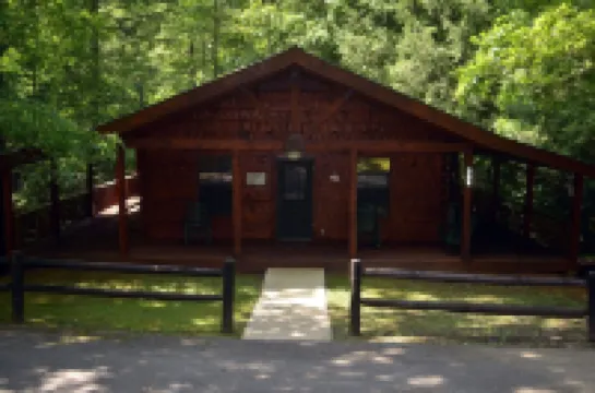 2 bedroom 1 bath cabin