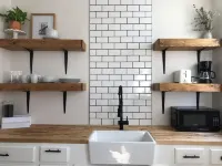 Charming 1-bedroom house with WiFi in lovely Bakersfield