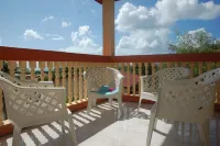 Maison Familliale "Saint Pierre" in Trois-Rivières Hotels in Sainte-Luce