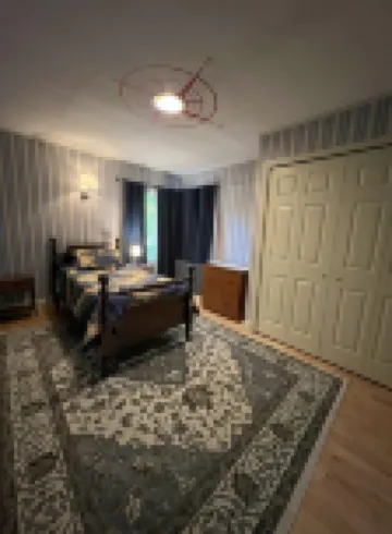Beautiful 3 BR Cedar Ranch Home with Awesome Master and Cooks Kitchen