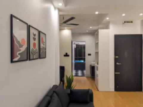 Minimalist Apt at DAC Intl Airport Msg to Avail Special Offer for Flight Catcher