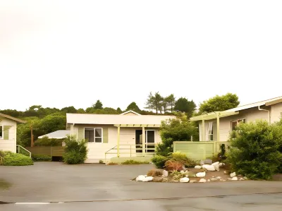252 Beachside Motels & Holiday Park Hotels in Hokitika