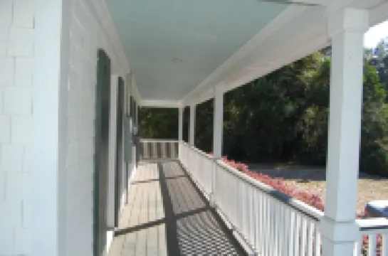 Captain's Cabin Historic Darien Ga