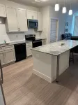 Peaceful 2-bedroom apartment near the beach