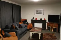 Orchard Leigh on the Quarry