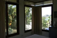 Ocean View Villa with Pool - Villas Casa Loma - Suite 101