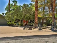 Immaculate Zerbe designed Mid-Century Villa Hotels in Borrego Springs