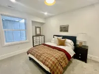 Brand NEW modern ski retreat close to Sundance & BYU Hotels near Evermore Park