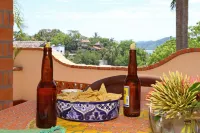 1/BD Private Villa, Lovely Pool, Tranquil location, 5 min walk to town/beach