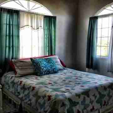 beautiful private Villa in Negril Rooms